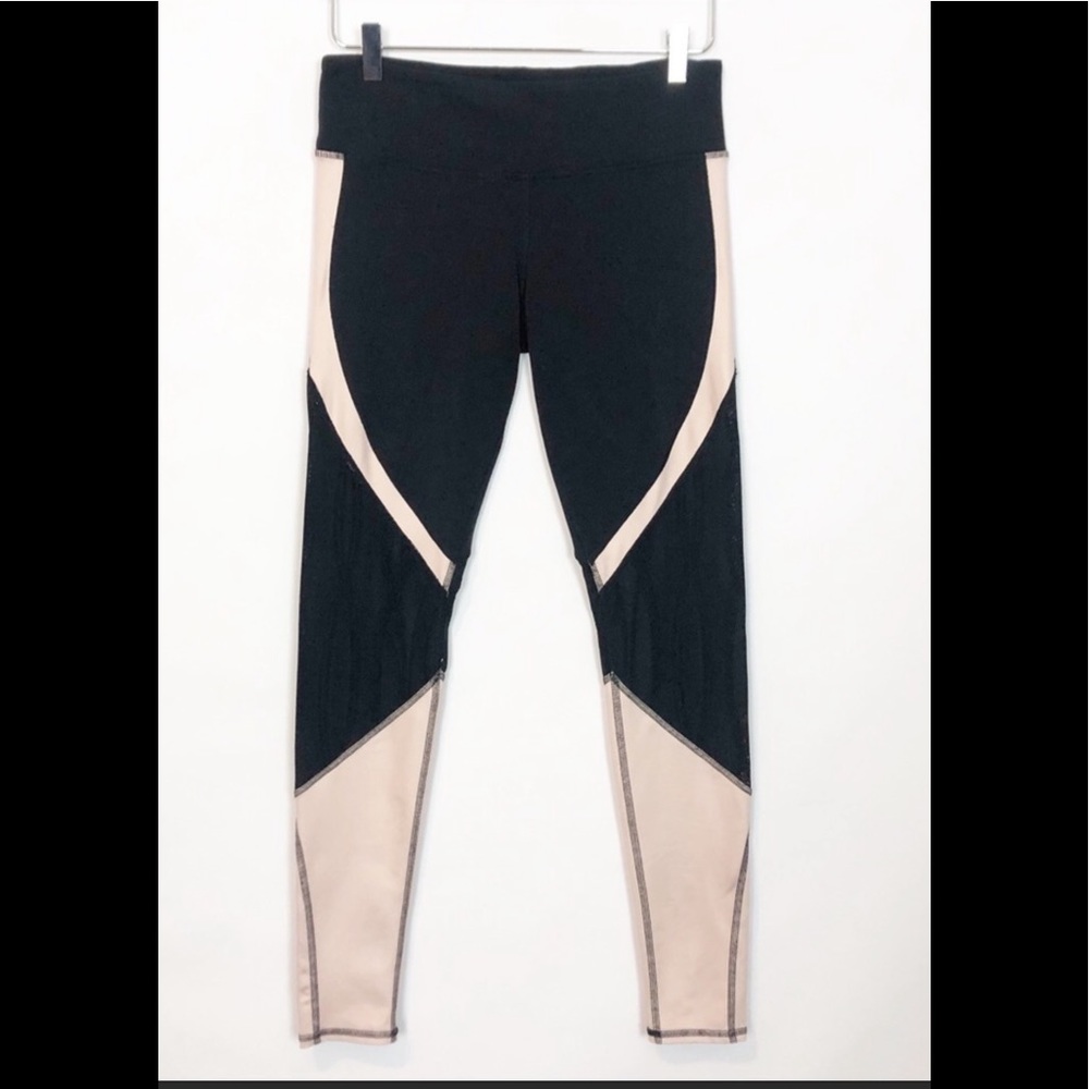 Alo Yoga color block leggings